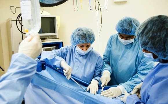 В Ростове впервые провели операцию по трансплантации печени