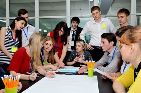 На фестивале в Астрахани студенты представили свои лучшие инновационные разработки