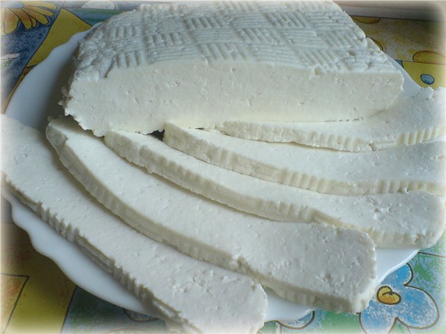 Не менее 10 тысяч тонн адыгейского сыра планируют производить в Адыгее