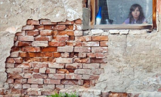 В Калмыкии готовы принимать жалобы населения на аварийное жилье