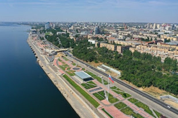 На Центральной набережной Волгограда откроют новую парковку